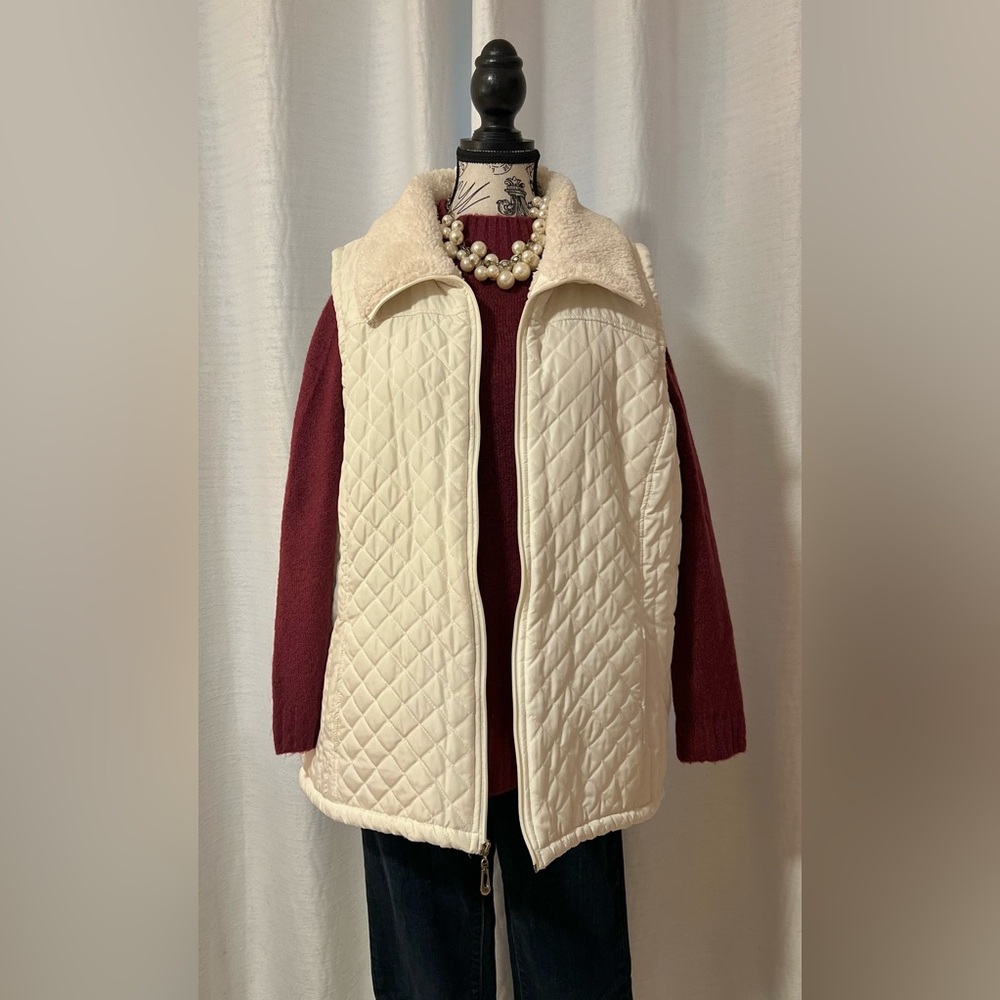 Women's Cream Quilted Vest